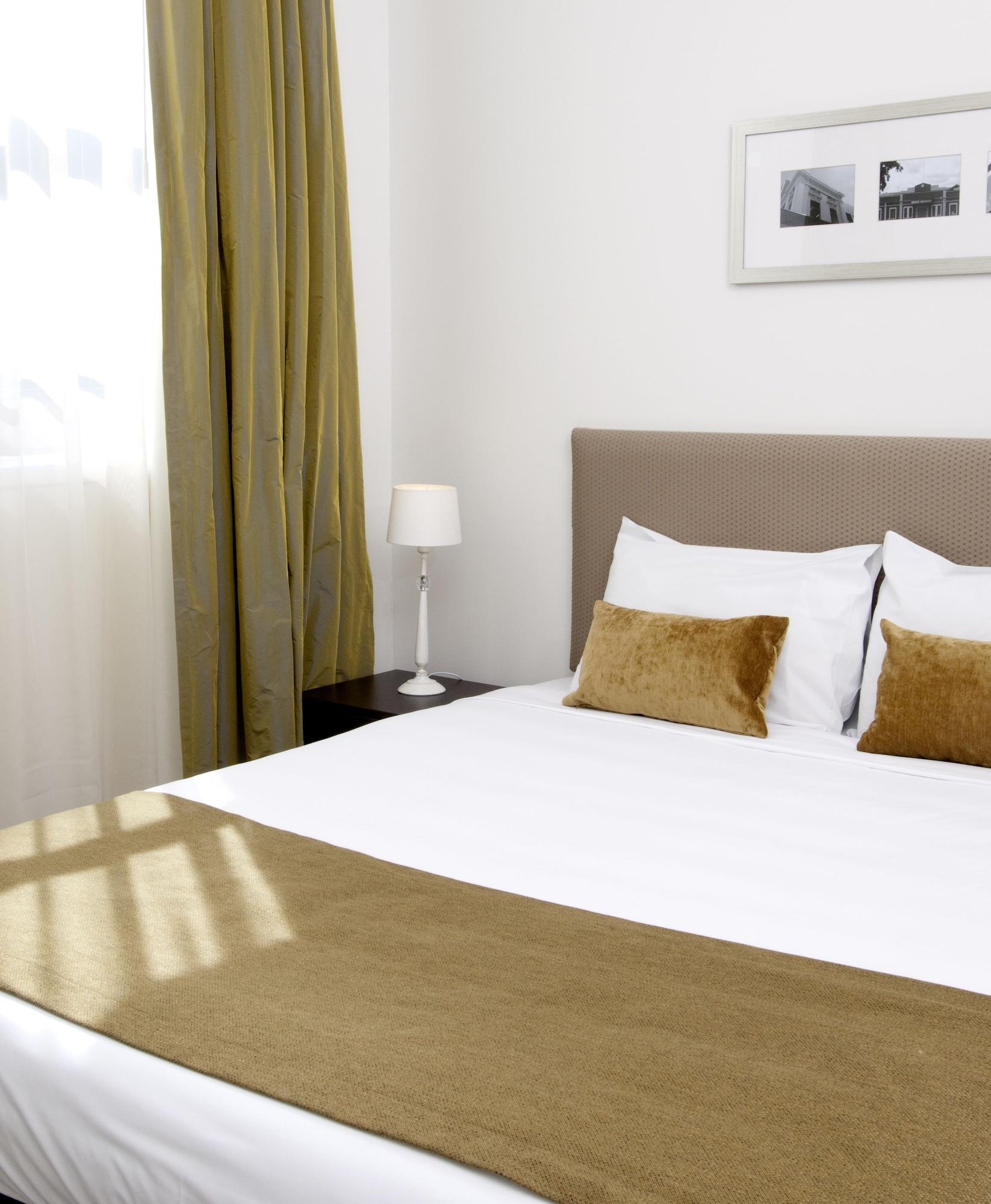 เควสท์แฮมิลตันเซอร์วิสอพาร์ตเมนท์ Aparthotel ภายนอก รูปภาพ