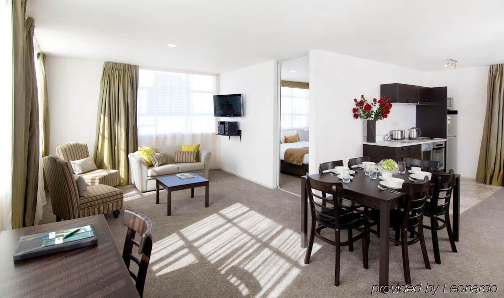 เควสท์แฮมิลตันเซอร์วิสอพาร์ตเมนท์ Aparthotel ภายนอก รูปภาพ