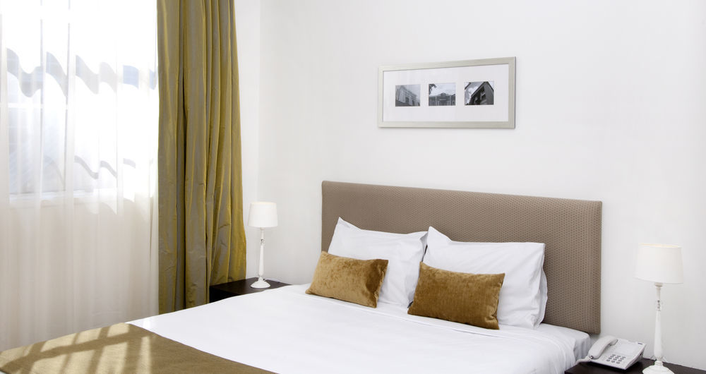 เควสท์แฮมิลตันเซอร์วิสอพาร์ตเมนท์ Aparthotel ภายนอก รูปภาพ